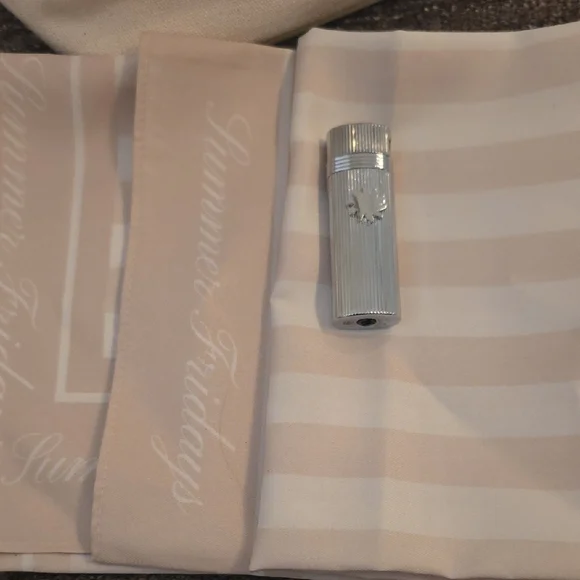 Summer Fridays Beige and White Tote Bag,  Scarf And Lighter - Picture 3 of 3